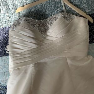 Wedding dress size 14-16